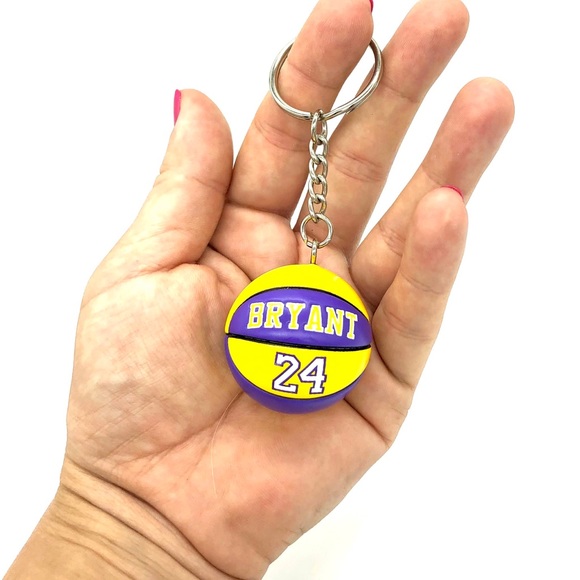 NBA Chicago Bulls Mini Spalding Basketball Keychain - Picture 12 of 13